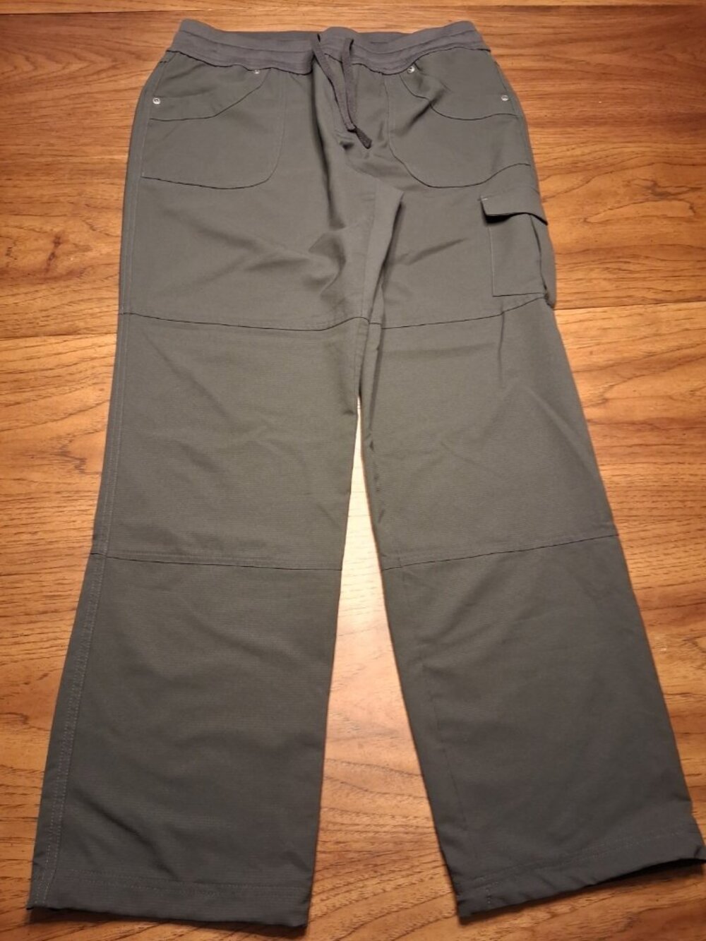 St Johns Bay Active Cargo Pants Womens Medium Gray Hiking Moisture Wick